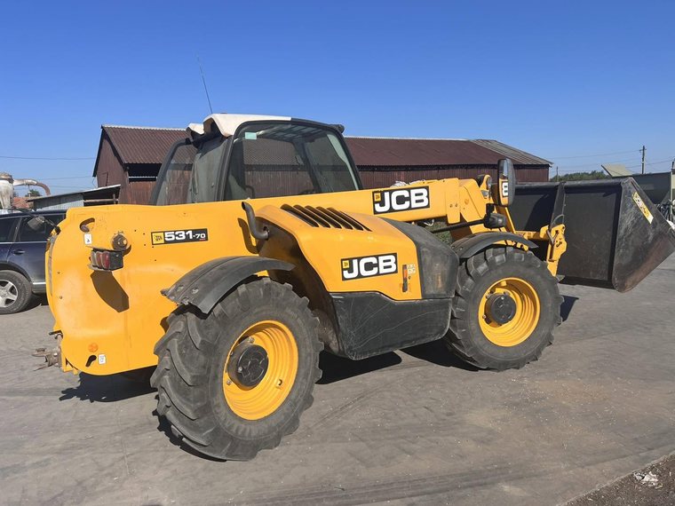 Încărcător telescopic JCB