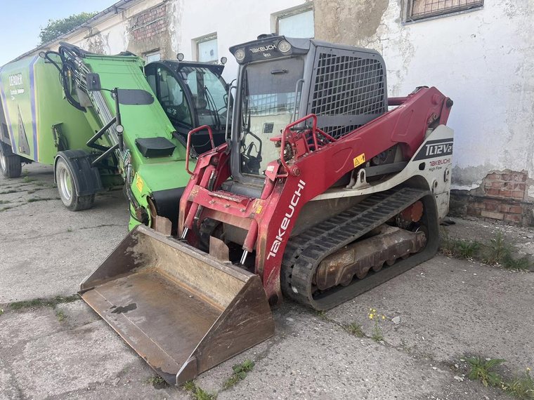 Miniîncărcător Takeuchi pe șenile