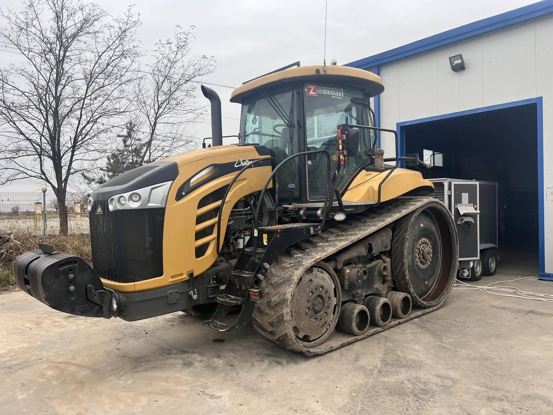 Tractor pe șenile Challenger MTC775E, pregătit pentru testul pe dinamometru